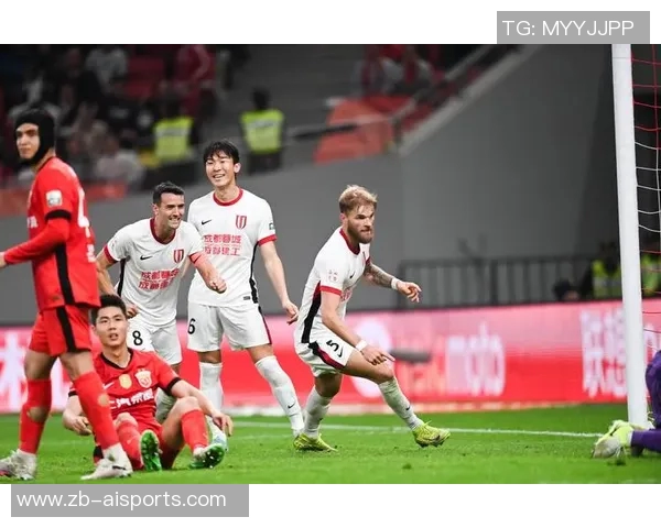 上海海港能否再次卫冕?实现中超三连冠霸业只差一步之遥,11月22日15点30 上海海港能否再次卫冕?实现中超三连冠霸业只差一步之遥,11月22日15点30