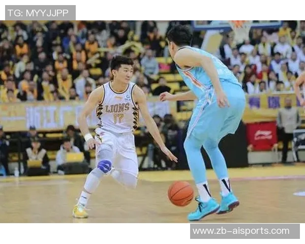 【全明星快讯】孙铭徽两次扣篮均得满分加冕扣篮王 【全明星快讯】孙铭徽两次扣篮均得满分加冕扣篮王